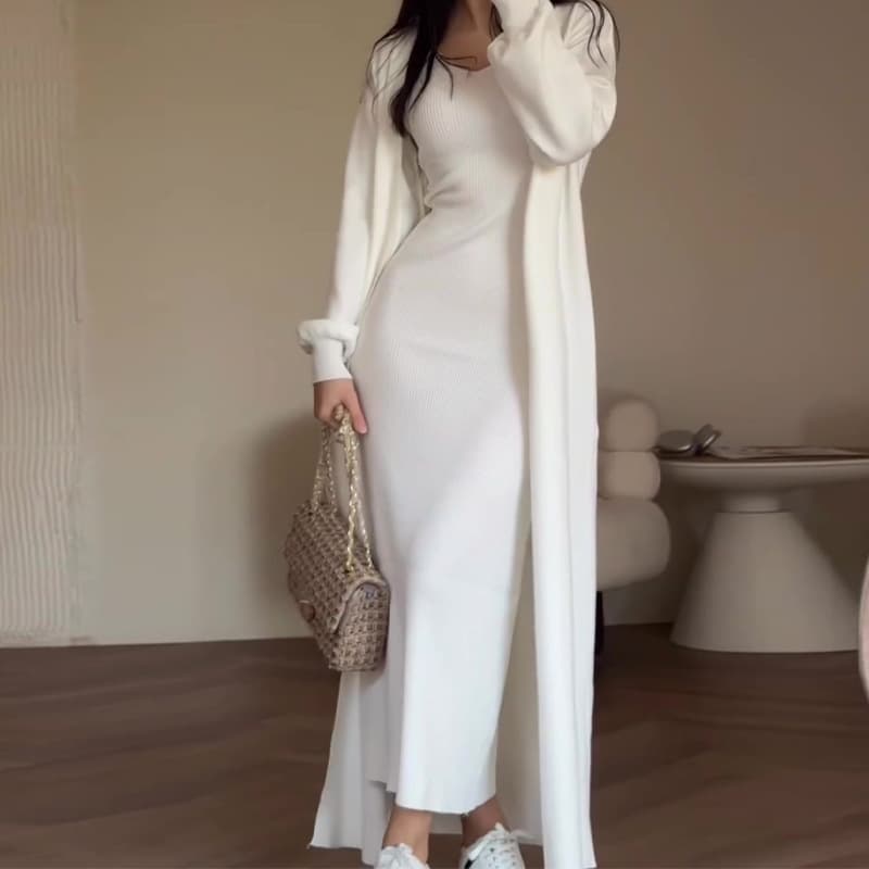 白コーデ リブニット ロングワンピース ロングカーディガンセット