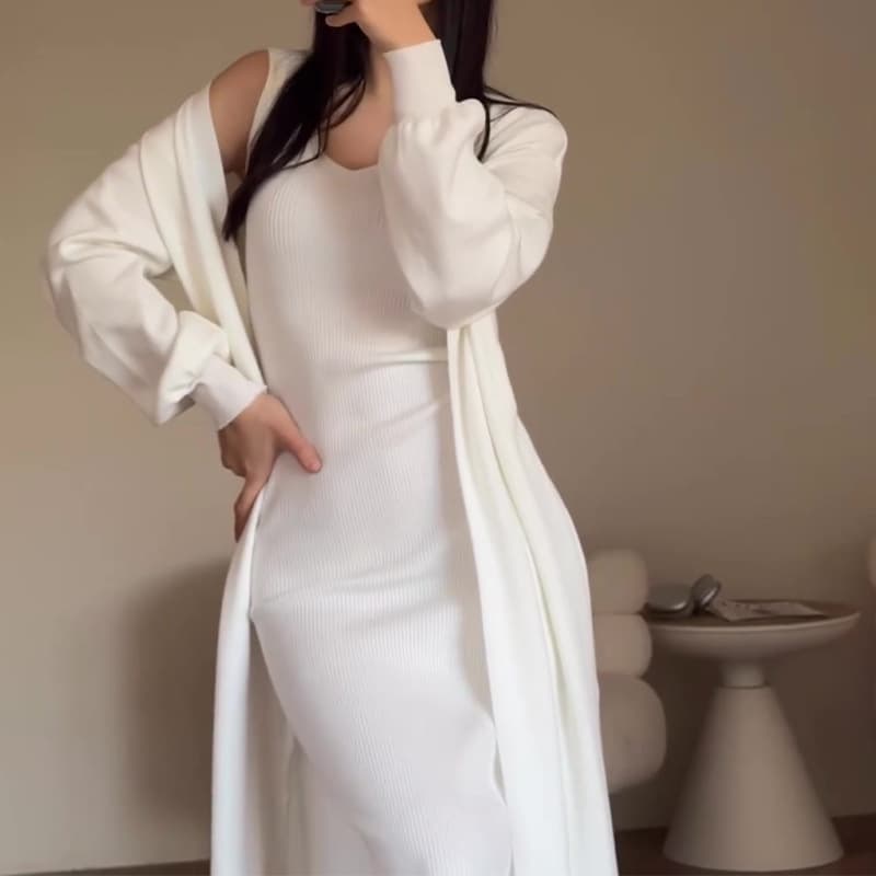 白コーデ リブニット ロングワンピース ロングカーディガンセット