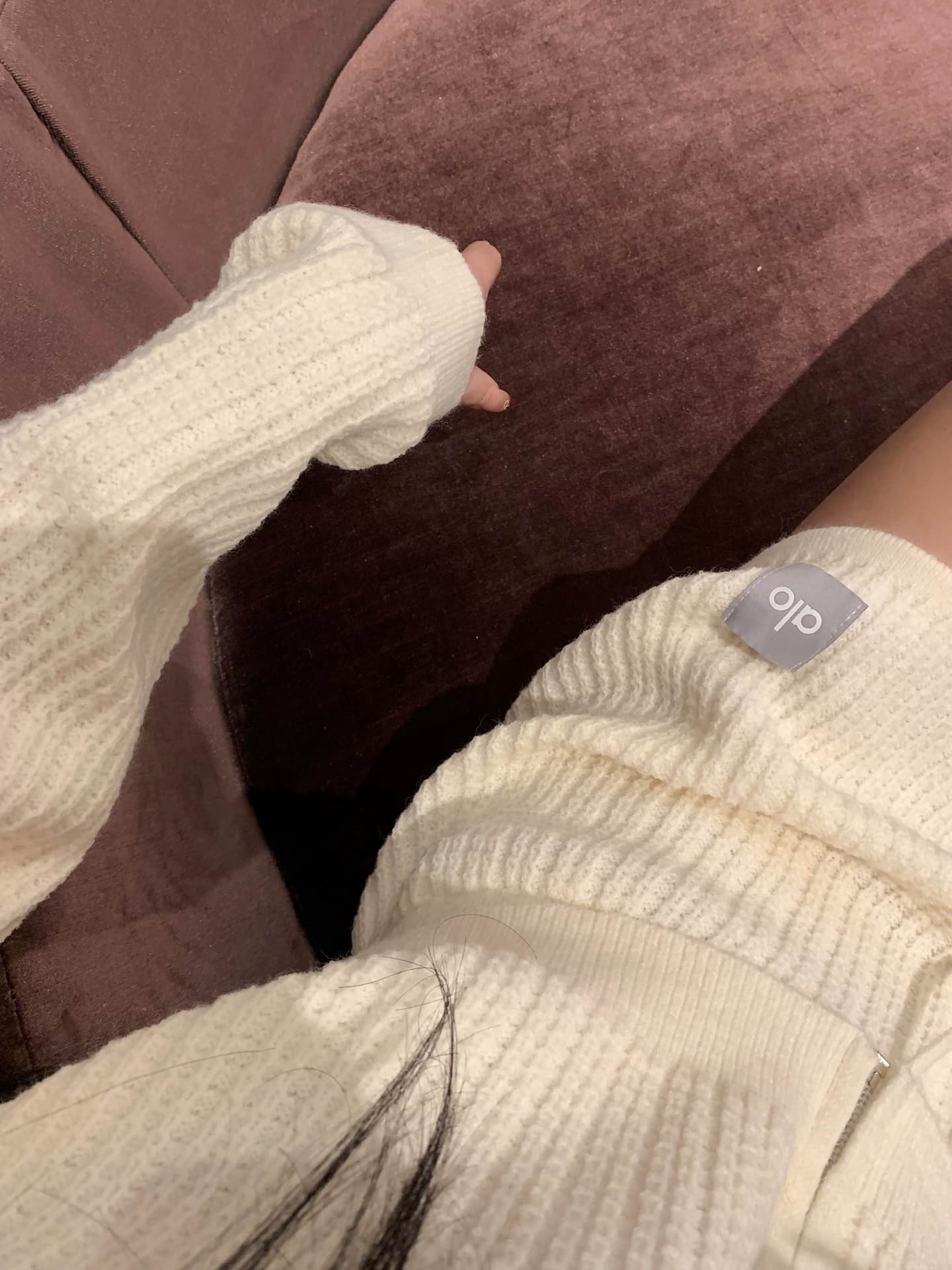 白コーデ もこもこ上下セットフード付きニット