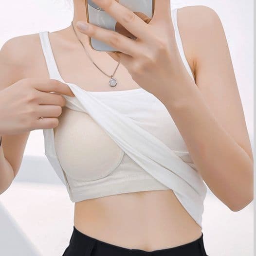 白コーデ 蚕絹風素材のシンプル美胸タンクトップ