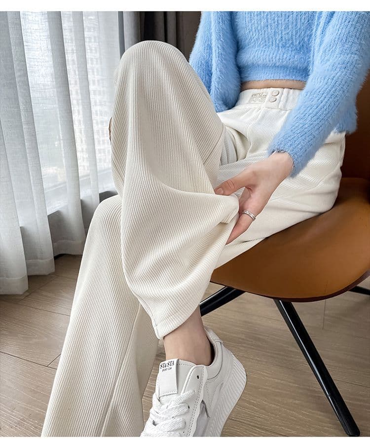 白コーデ 伸縮性抜群リブ編み美脚パンツ